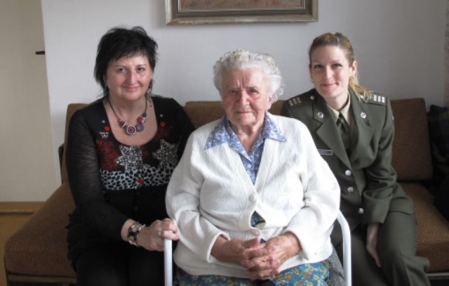 Návštěva u veteránky Boženy Kopcové